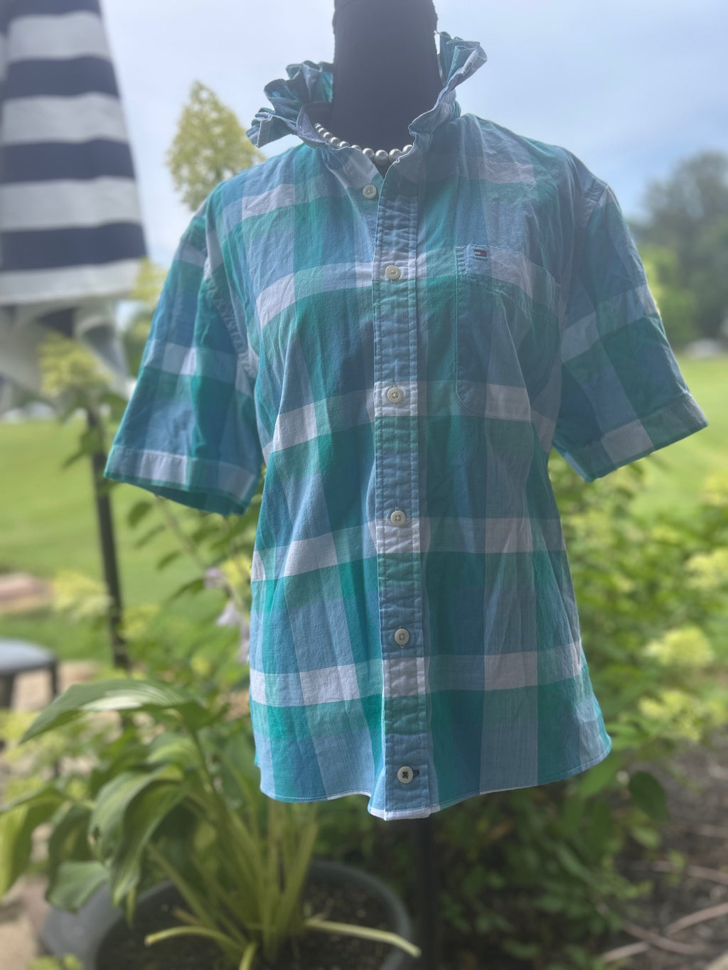 Vibrant aqua, tourquoise, sky blue, and white plaid